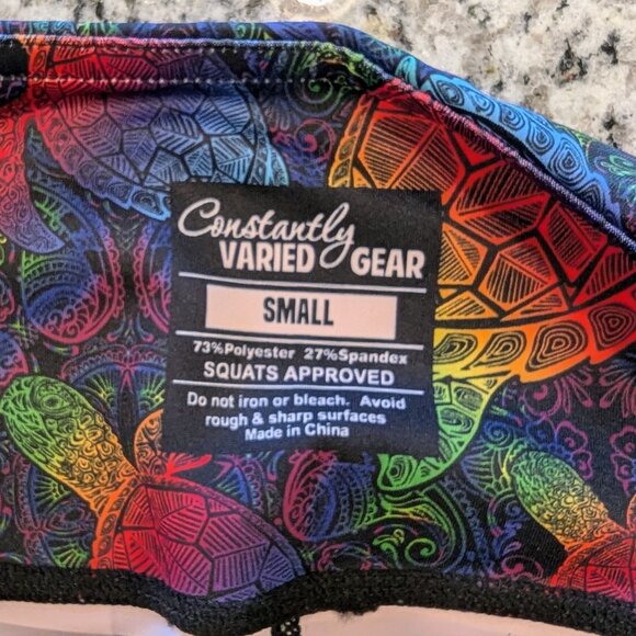 CONSTANTLY VARIED GEAR Leggings S Sea Turtles Crossfit Full Length Retired Print - Picture 3 of 4